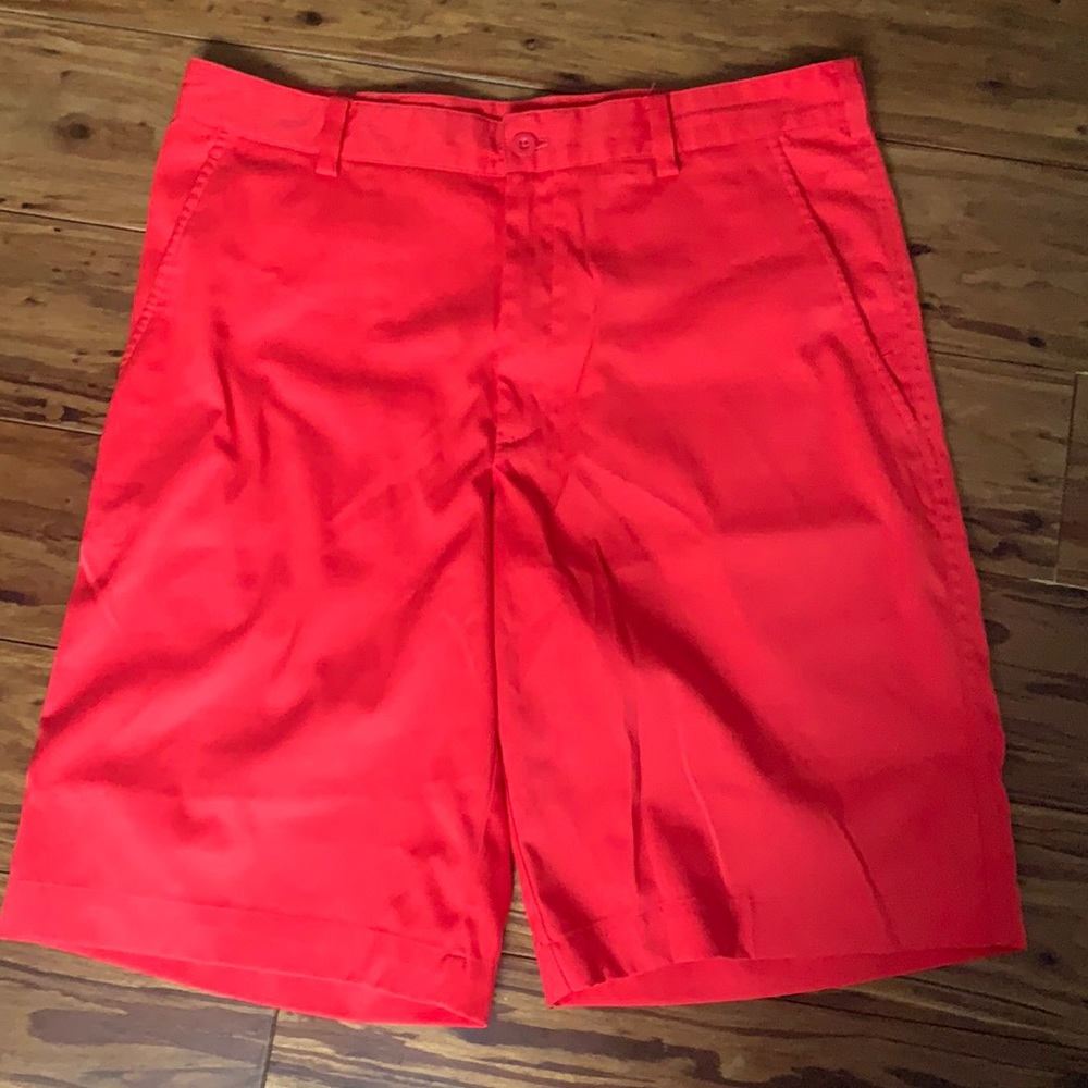 Men’s Nike dri fit golf shorts